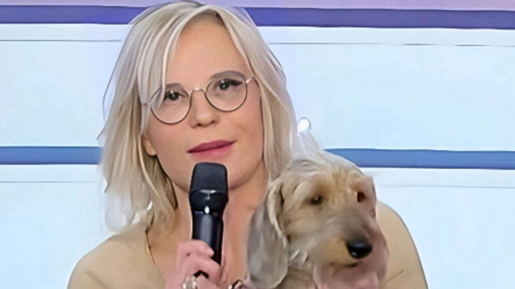 Maria De Filippi cambia tutto: rivoluzione a Mediaset, cosa accade a Uomini e Donne